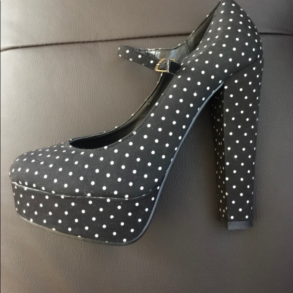 Polka Dot Mary Jane Heels